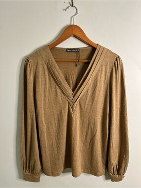 Tan V-Neck Long Sleeve Top